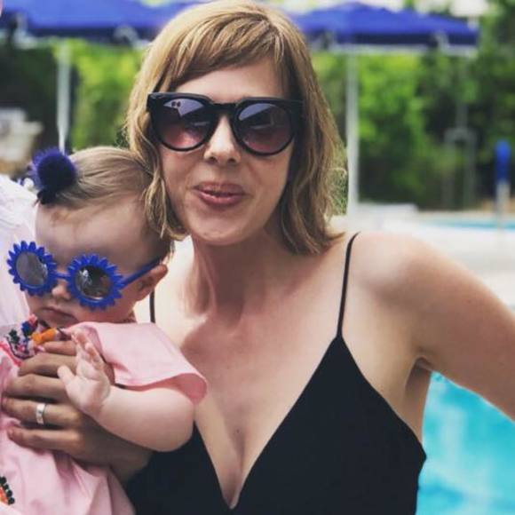 Meet your Posher, Zoe - Picture 1 of 1